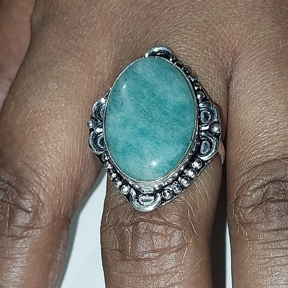 Vintage Elegant 925 Silver and Turquoise Ring Sz 7